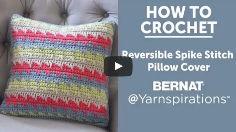 Crochet a Pillow Using the Spike Stitch