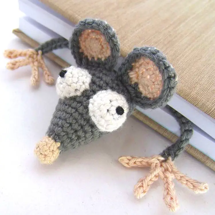Free Amigurumi rat or mouse bookmark crochet pattern here
